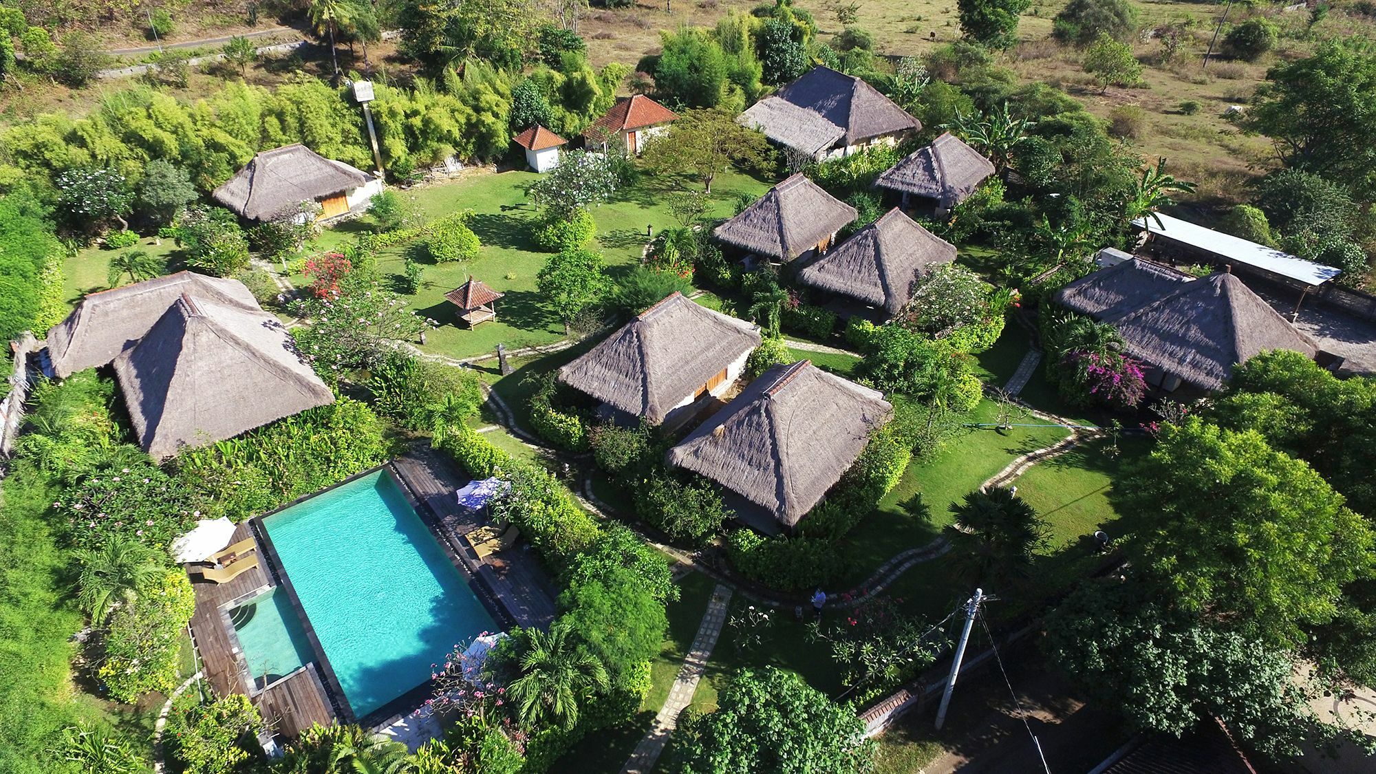 Sunia Loka Bungalows & Dive Center 페무테란 외부 사진